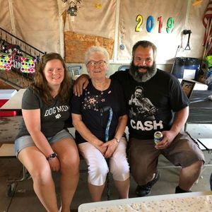 Meet your Posher, Teressa